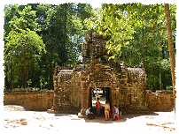Der Gopuram im Westen des Ta Som